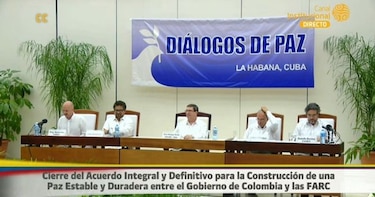 Colombia y las FARC logran acuerdo de paz; el plebiscito será el 2 de octubre