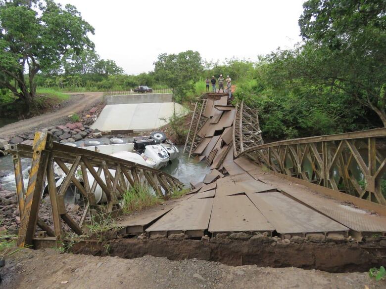 Colapsa puente vehicular en Ocú