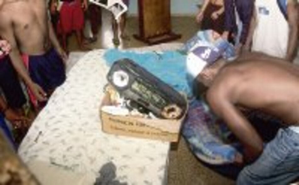 Ordenan investigar a periodista por divulgar nombre de menores