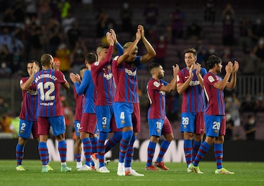 Barça ilusiona sin Messi; el Atlético de Madrid inicia la defensa del título con victoria
