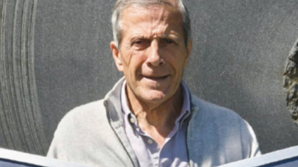 Óscar Tabárez consigue récord como DT de Uruguay