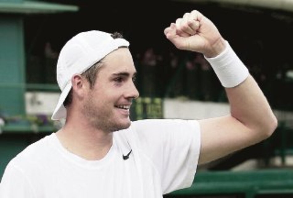 John Isner gana histórico partido