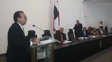 Tensión en universidades: rectores defienden su derecho a la reelección