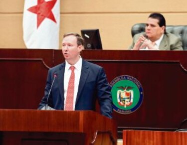 Deuda pública aumenta $1,450 millones en un año