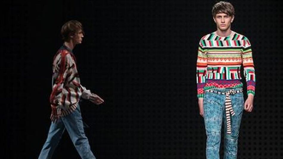 La moda masculina se desmelena en Londres