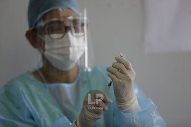 El 4 de marzo empezará la fase 2 de la vacunación contra la Covid-19 en Panamá 