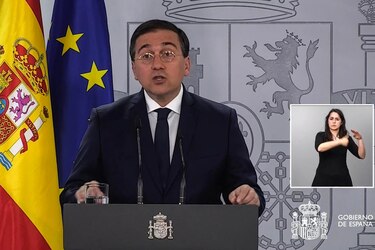 España retira a su embajadora en Buenos Aires por la crisis con Milei