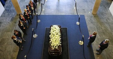 Abierta la capilla ardiente de la exprimera dama de EU Nancy Reagan