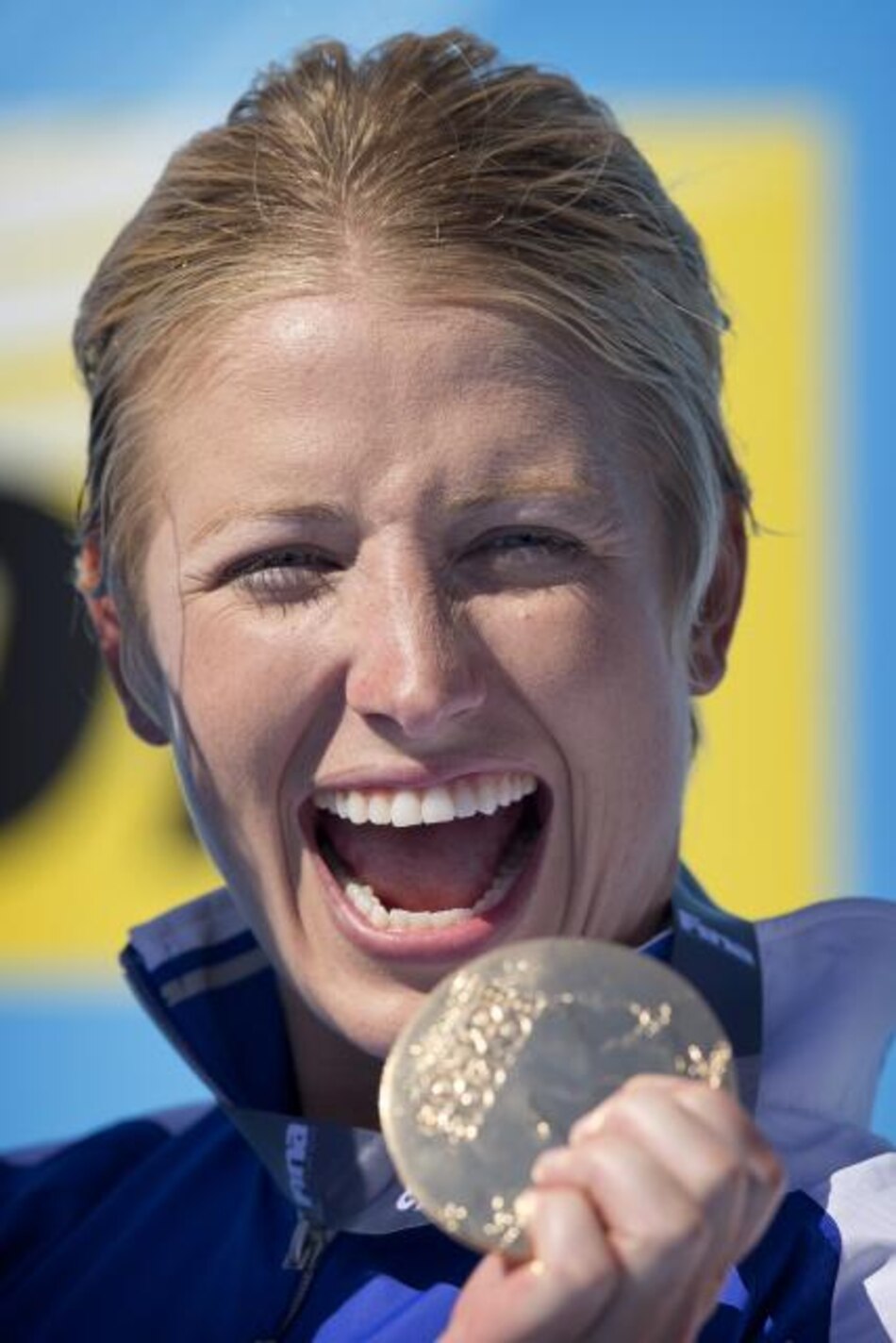 Cesilie Carlton, primer oro en saltos de gran altura en mundial de natación