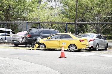 Investigan el asesinato de un hombre a bordo de un taxi en la vía Ricardo J. Alfaro
