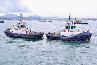 Canal de Panamá incorpora dos nuevos remolcadores a su flota