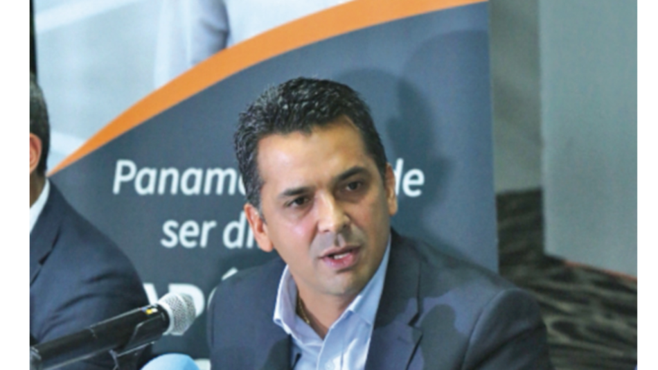 Otro Camino, el partido político con el que Ricardo Lombana aspira a llegar a la Presidencia