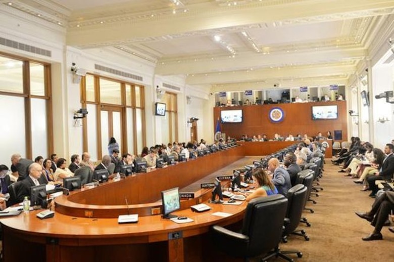 Panamá se queda con el voto que necesitaba Colombia para que la OEA intervenga en disputa fronteriza