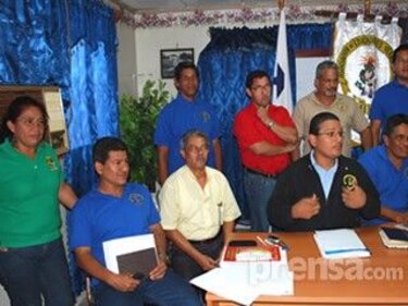Docentes buscan acercarse a padres de familia tras cuestionamientos