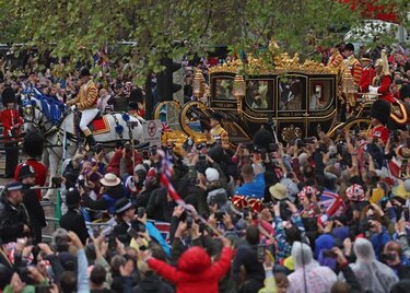 Dio inicio la histórica coronación del rey Carlos III