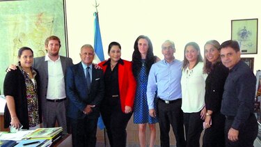 H. Tzanetatos, Inc., celebra el Día del Malbec