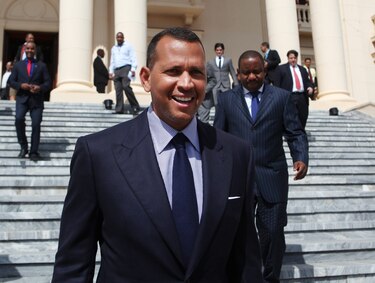 Alex Rodríguez alcanza acuerdo para finalizar la compra de Timberwolves