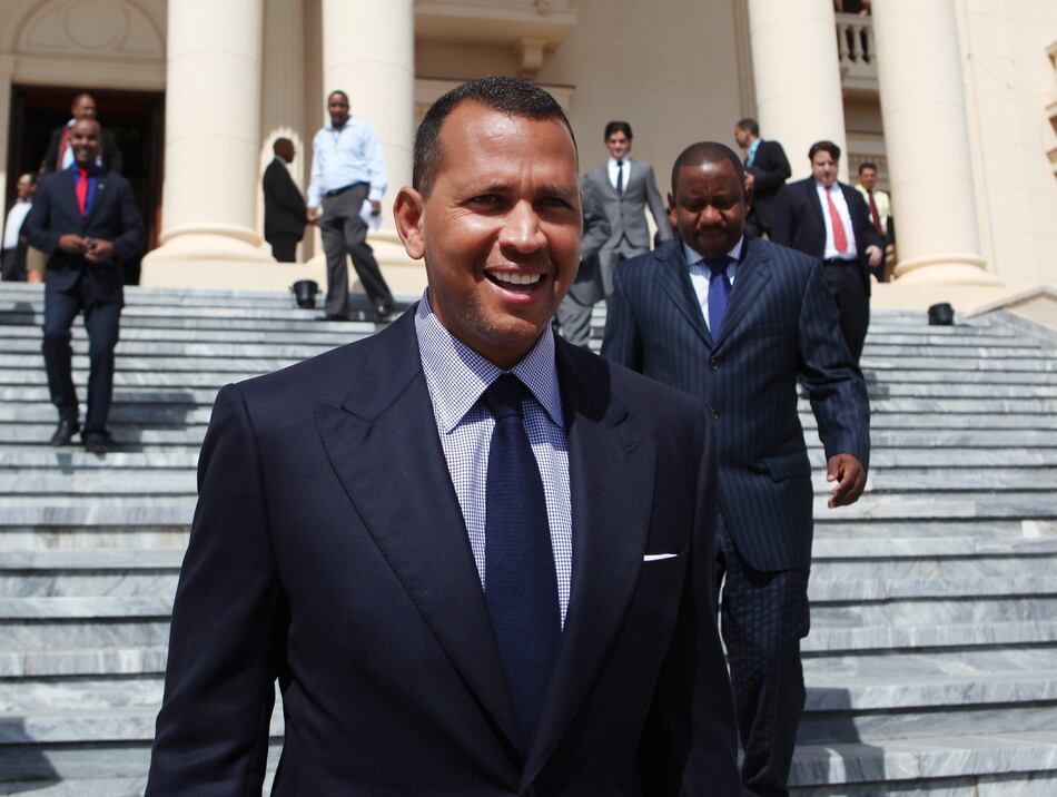 Alex Rodríguez alcanza acuerdo para finalizar la compra de Timberwolves