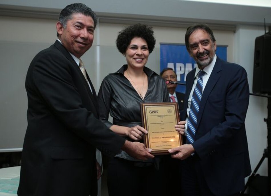 Reconocen labor de científica con el premio Young Investigator 2015