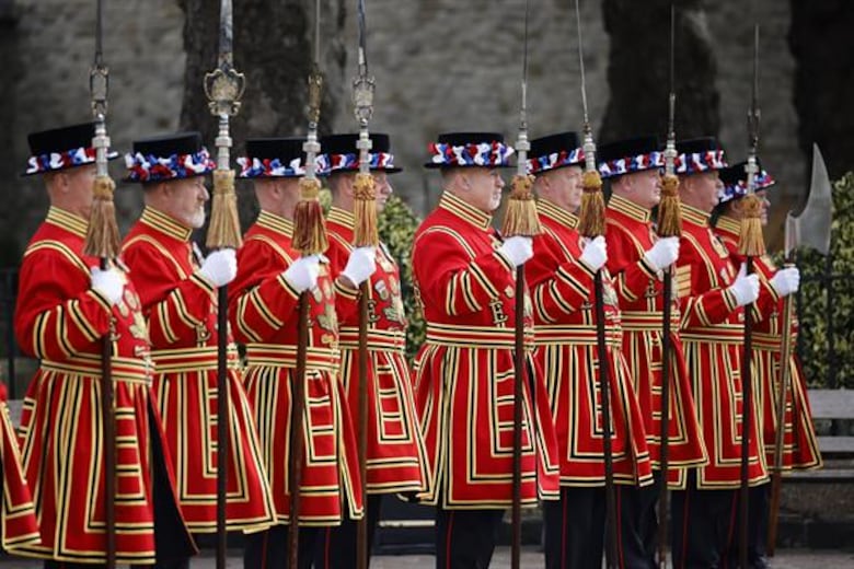 Las imágenes del día en que Carlos III fue proclamado nuevo rey