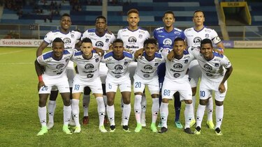 Con un golazo de Faber Gil, Árabe Unido supera al FAS de El Salvador