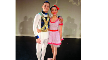 Panamá danza con garbo cubano