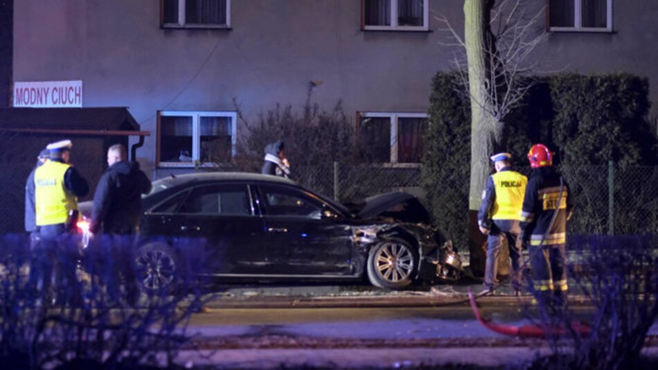 Polonia: La primera ministra Beata Szydlo hospitalizada tras sufrir un accidente
