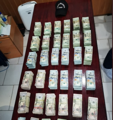 Decomisan $2,872,020 en el sector de Manzana Cero, Felipillo