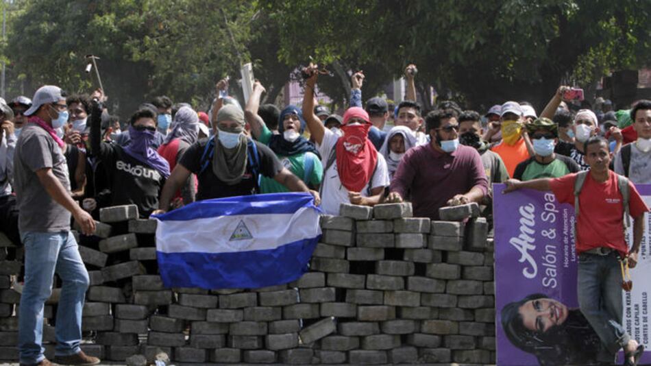 Papa Francisco pide cese de la violencia en Nicaragua