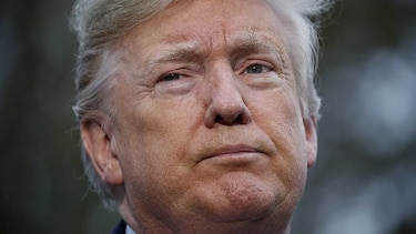 Trump firma la orden para restringir las solicitudes de asilo