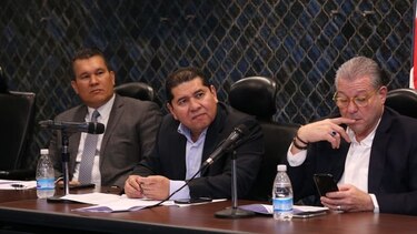 Comisión inicia las consultas al proyecto de ley sobre la papeleta adicional