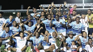 Champions FC, campeón de la Copa Rommel