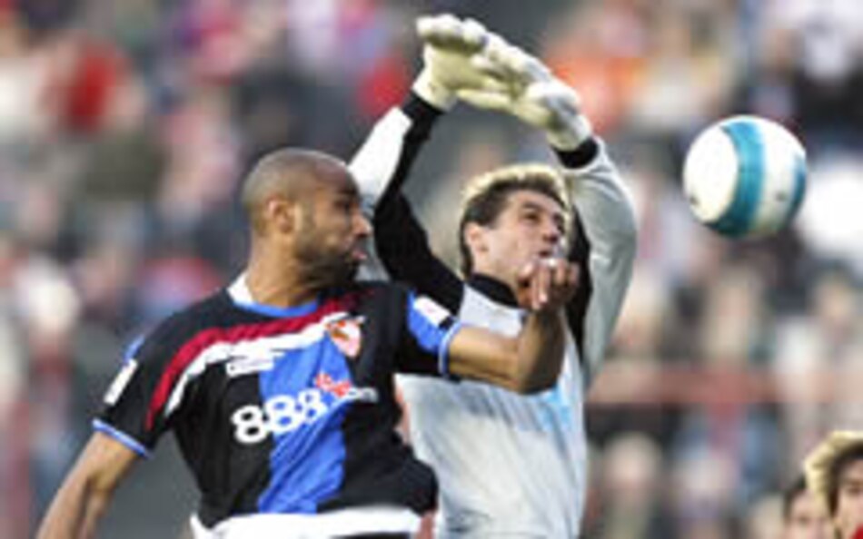 Sorpresiva caída del Sevilla en Liga Española