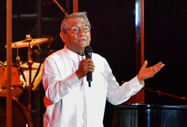 Murió el compositor mexicano Armando Manzanero por Covid-19