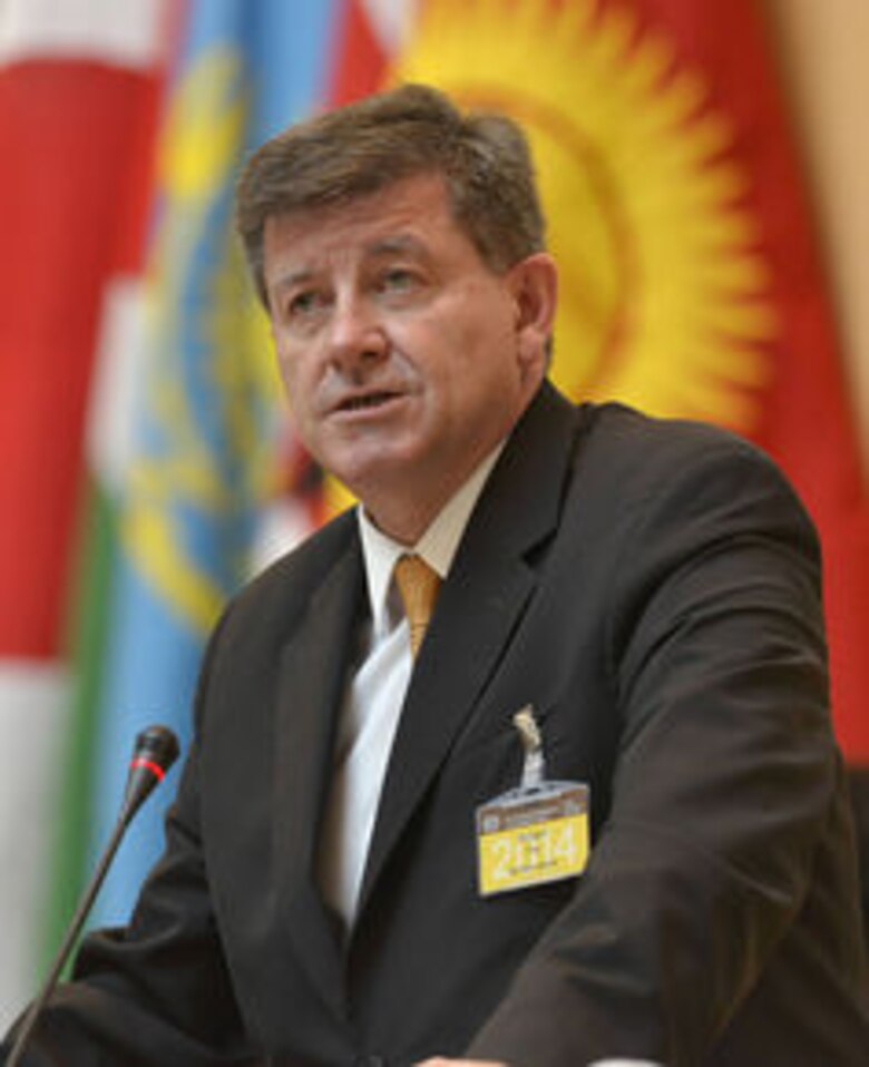 Directivos de la Cepal y la OIT abogan por un cambio de paradigma para lograr la equidad y la inclusión