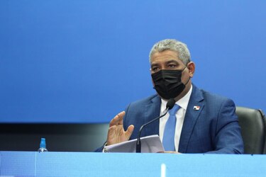 Decretan cuarentena total los domingos en Atalaya y Aguadulce; en Panamá Oeste y Panamá Norte el toque de queda será desde las 10:00 p.m.