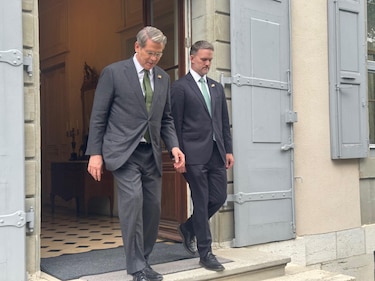 Estados Unidos y China pactan un acuerdo para revertir guerra comercial, en un acercamiento inédito