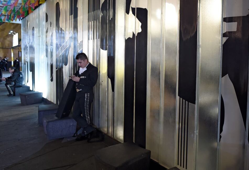 ‘¡Ayayai!’... el coronavirus angustia a los mariachis