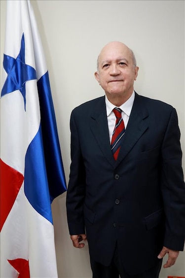 ¿Quiénes son los nuevos magistrados suplentes de la Corte?