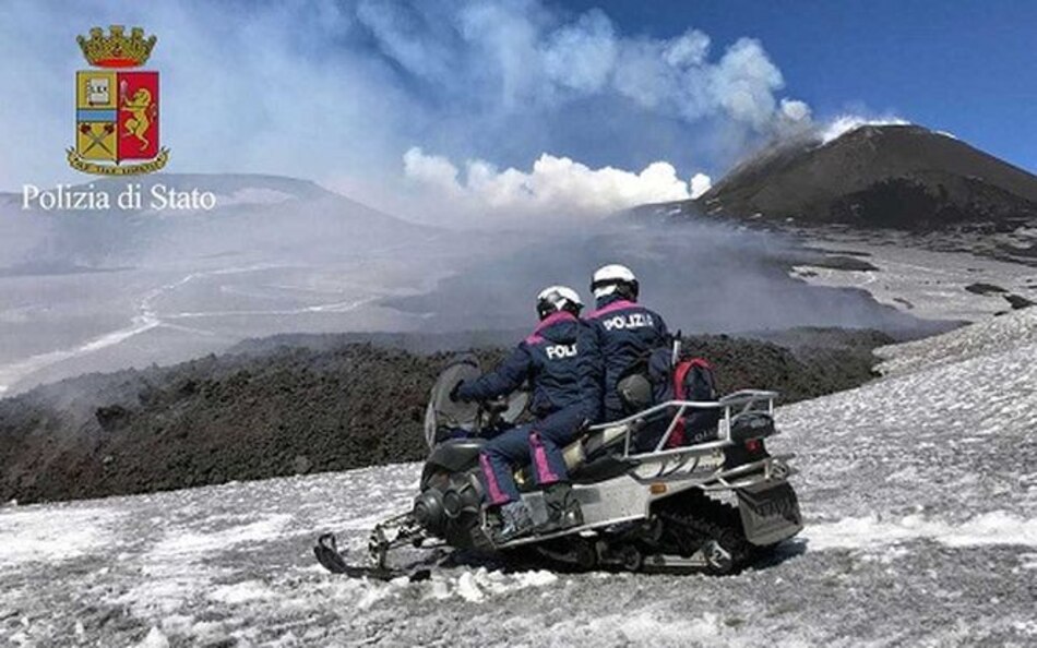 Erupción del volcán Etna deja al menos 10 heridos en Italia