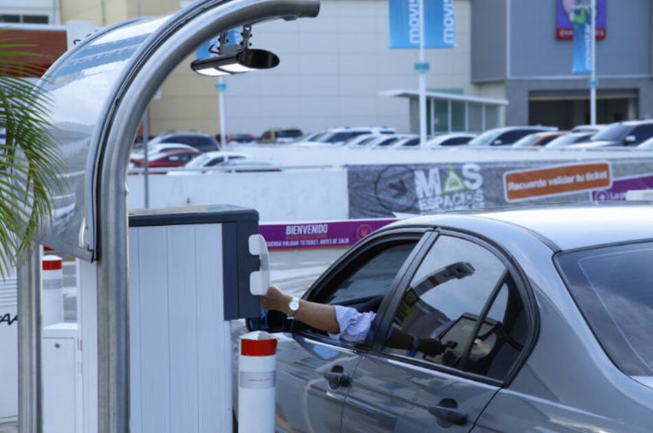 Cámara de Comercio de Panamá rechaza aprobación de ley de estacionamientos gratis