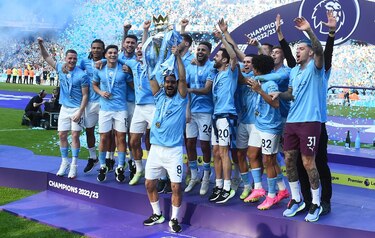 El City celebra la Premier con victoria