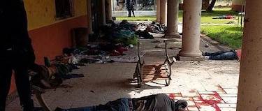 Al menos 43 muertos deja enfrentamiento entre sicariosy policías federales