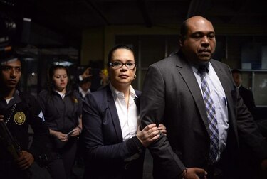 Fiscalía pide embargar mansión a detenida ex vicepresidenta guatemalteca
