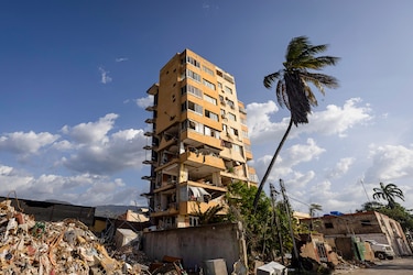 Asciende a 4,829 la cifra de muertos por los terremotos de hace tres semanas en Venezuela
