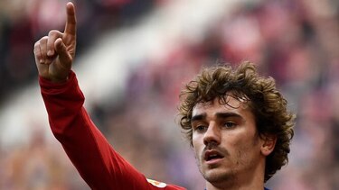El francés Antoine Griezmann ficha por el FC Barcelona hasta 2024