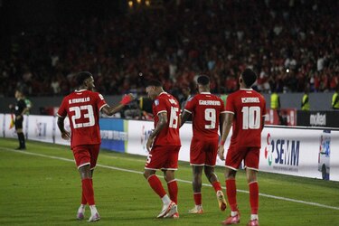 Panamá golea a Nicaragua y cierra invicta la segunda fase de las eliminatorias