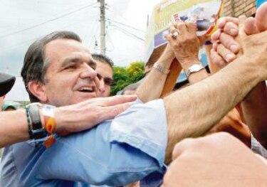 Campaña de guerra sucia y vagas propuestas