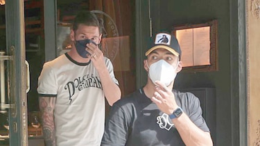 Messi está en Ibiza con Luis Suárez, a la espera de su contrato con el Barcelona