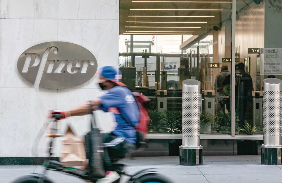 CEO de Pfizer: Estados Unidos podría tener vacuna contra la Covid-19 a fin de año